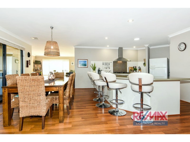 12 Hawley Parkway, Capel WA 6271