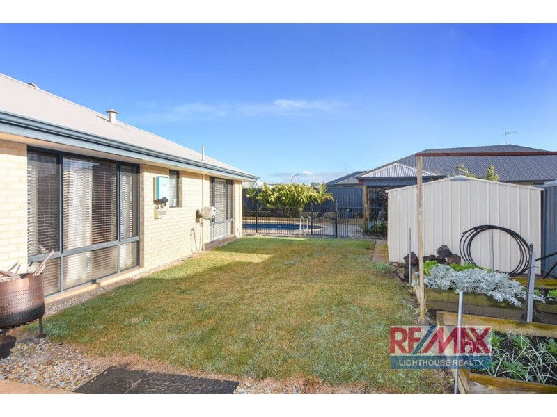 12 Hawley Parkway, Capel WA 6271