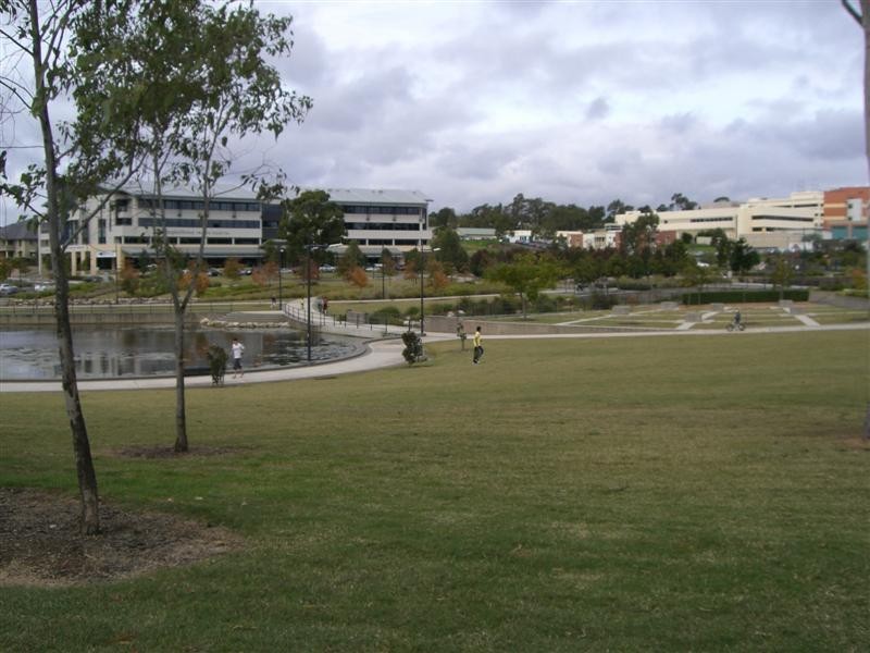 201/26 Parkside Cres, Campbelltown NSW 2560