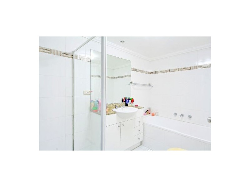 74/323 Forest Rd, Hurstville NSW 2220