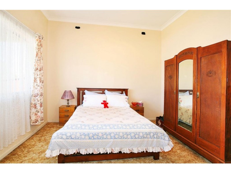 9 Fourth  Street, Granville NSW 2142