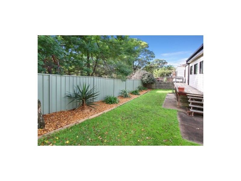 6 Tallawarra Ave, Padstow NSW 2211