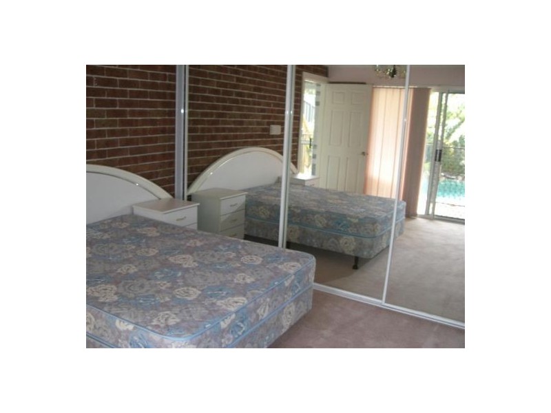 93 Bignell Street, Illawong NSW 2234