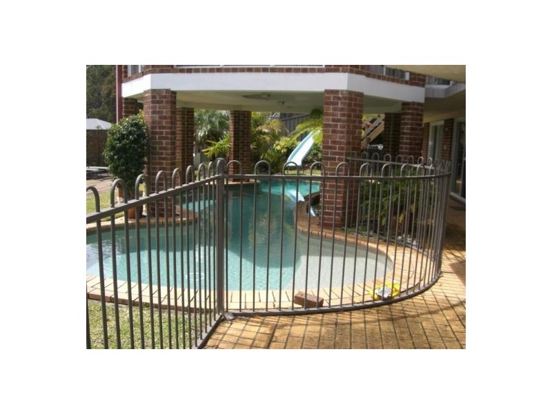 93 Bignell Street, Illawong NSW 2234