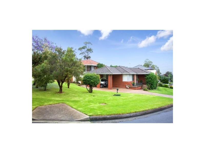 6 Dell Place, Georges Hall NSW 2198