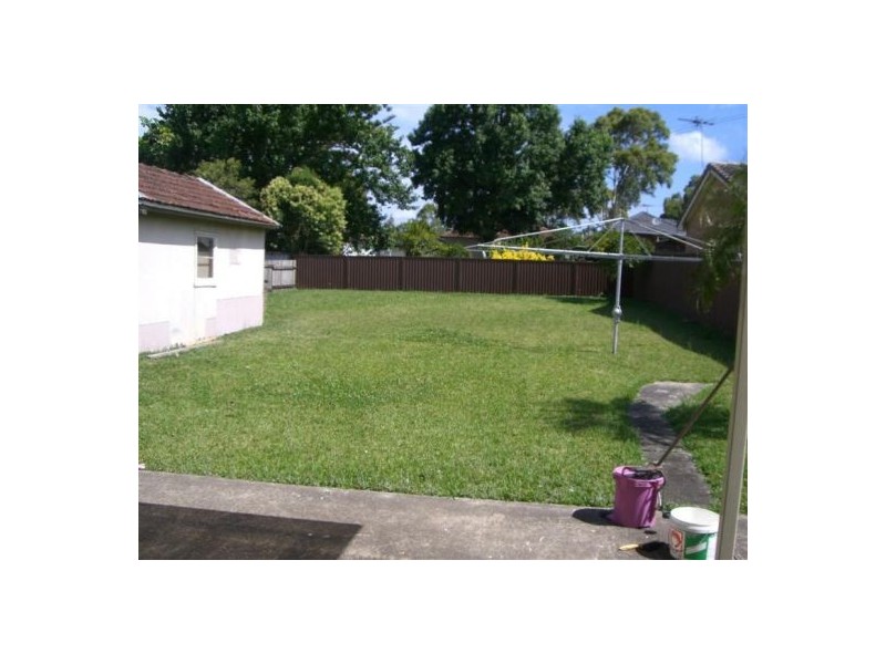 43 Glenview Ave, Revesby NSW 2212