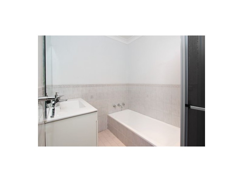 6/52 Simmat Ave, Condell Park NSW 2200