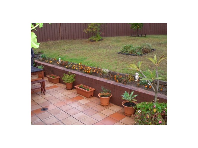 2 Dell Place, Georges Hall NSW 2198