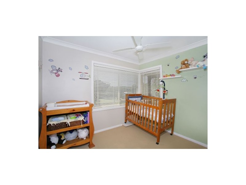 18 Dernancourt Pde, Milperra NSW 2214