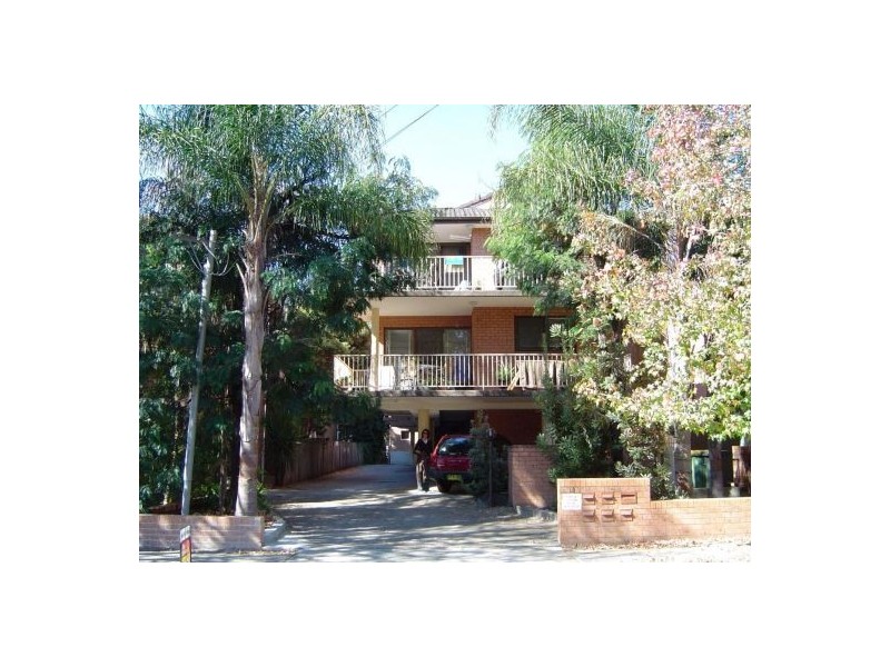 4/14 Henry St, Parramatta NSW 2150