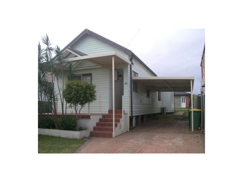 47 Edward St, Bankstown NSW 2200