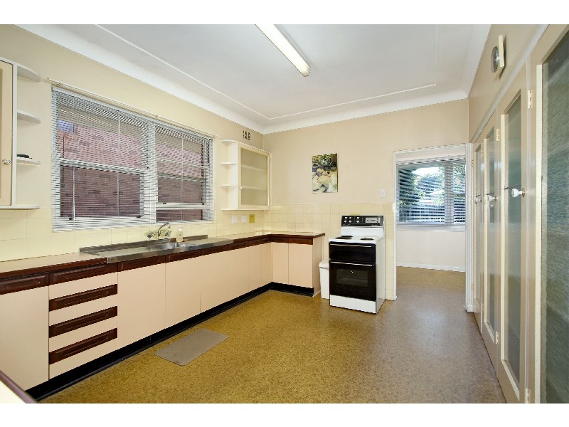 427 Princess Highway, Carlton NSW 2218