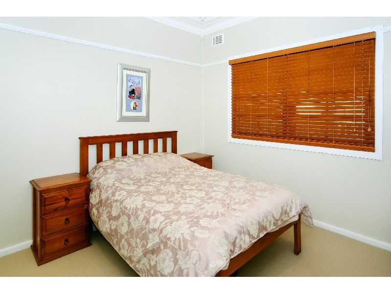 2 Burtenshaw Street, Panania NSW 2213
