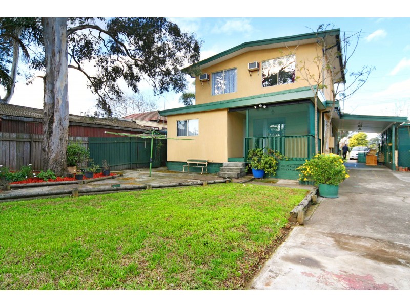 21 Wall Avenue, Panania NSW 2213