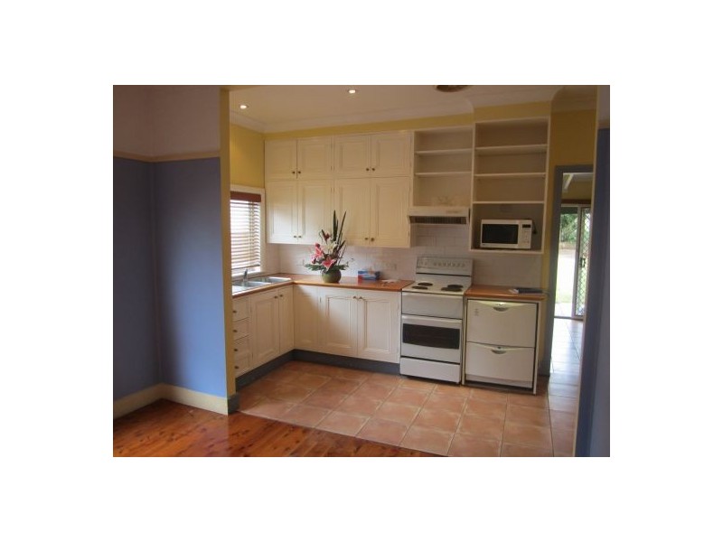 142 Doyle Rd, Padstow NSW 2211