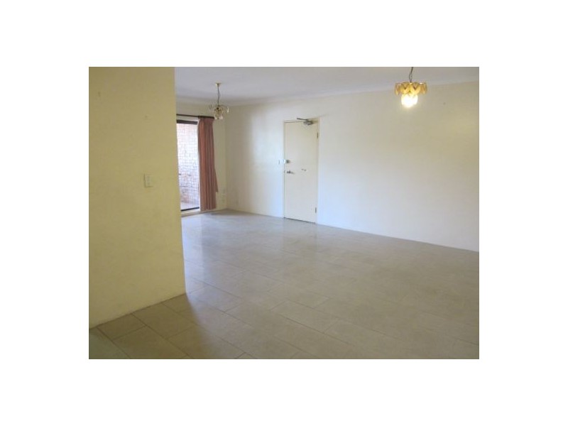 8/21-23 Myrtle Rd, Bankstown NSW 2200