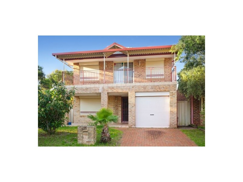 Wattle Grove NSW 2173