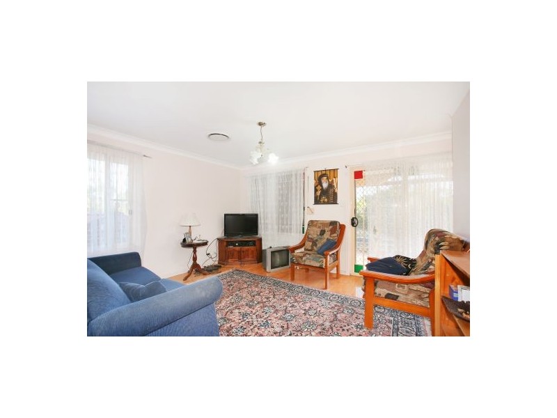 Wattle Grove NSW 2173