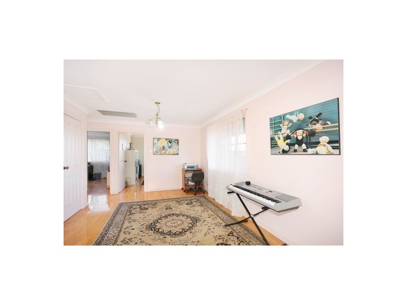 Wattle Grove NSW 2173