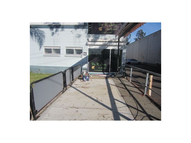 6/12 Regent Cresc, Moorebank NSW 2170