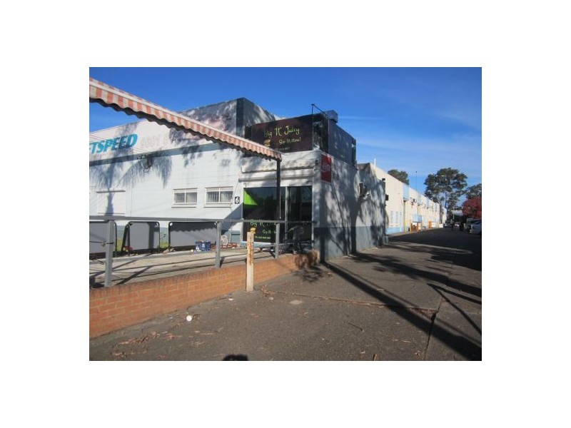 6/12 Regent Cresc, Moorebank NSW 2170