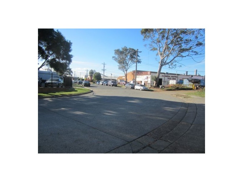 6/12 Regent Cresc, Moorebank NSW 2170