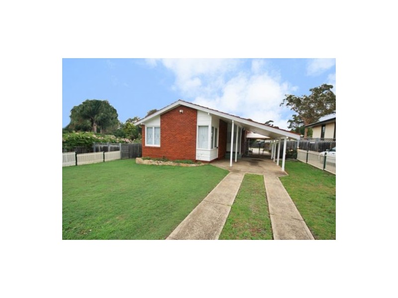 12 Coolabah Place, Macquarie Fields NSW 2564