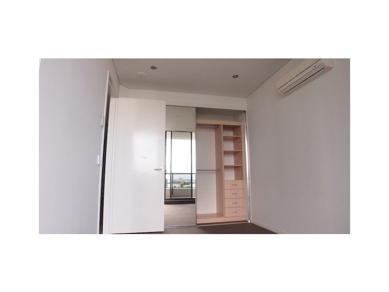 2 Aqua Street, Southport QLD 4215