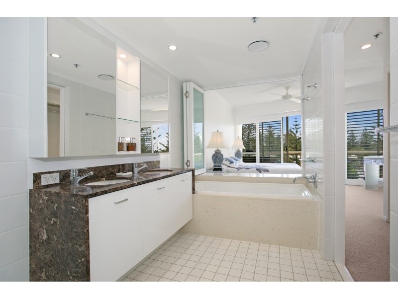 1035/1 Lennie Avenue, Main Beach QLD 4217