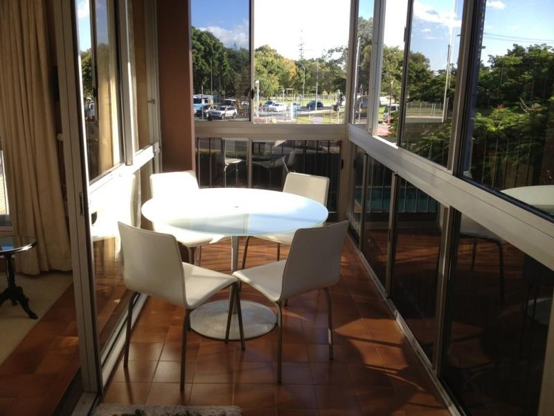 18 Queen Street, Southport QLD 4215