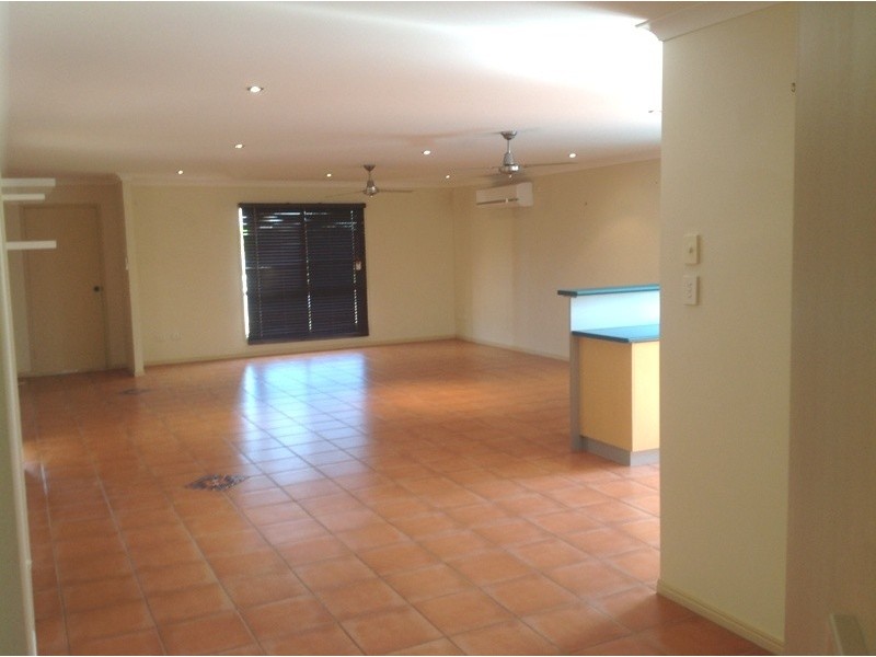 12 Glenn Street, Morayfield QLD 4506