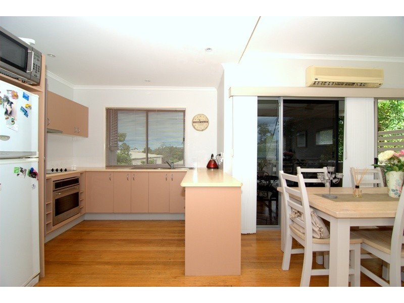 21 Hazelwood Street, Highgate Hill QLD 4101