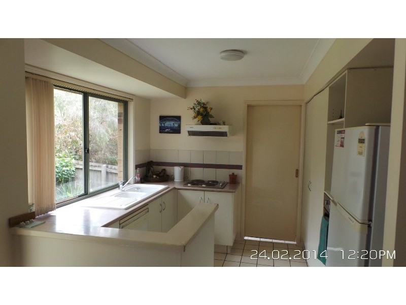 18 Batchworth Road, Molendinar QLD 4214