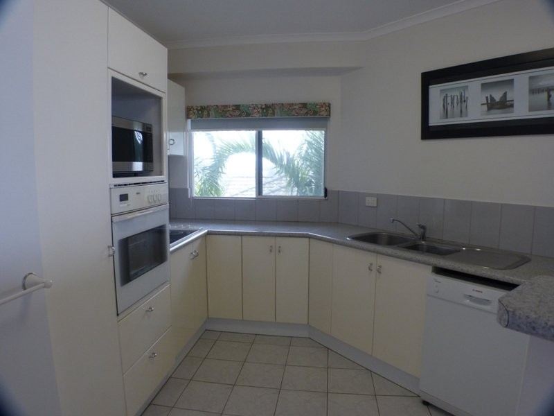 5/40 Moore St, Trinity Beach QLD 4879