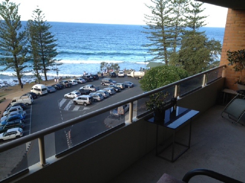 19/12 Goodwin Terrace, Burleigh Heads QLD 4220