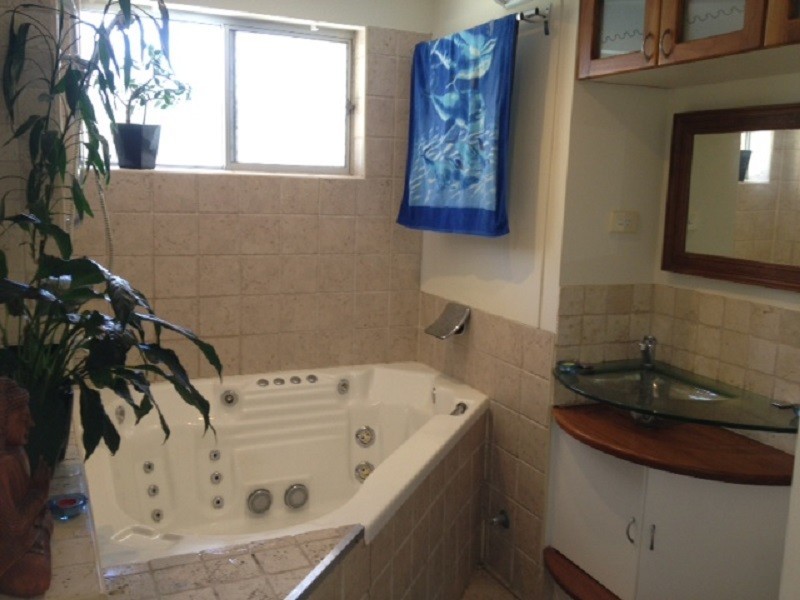 19/12 Goodwin Terrace, Burleigh Heads QLD 4220