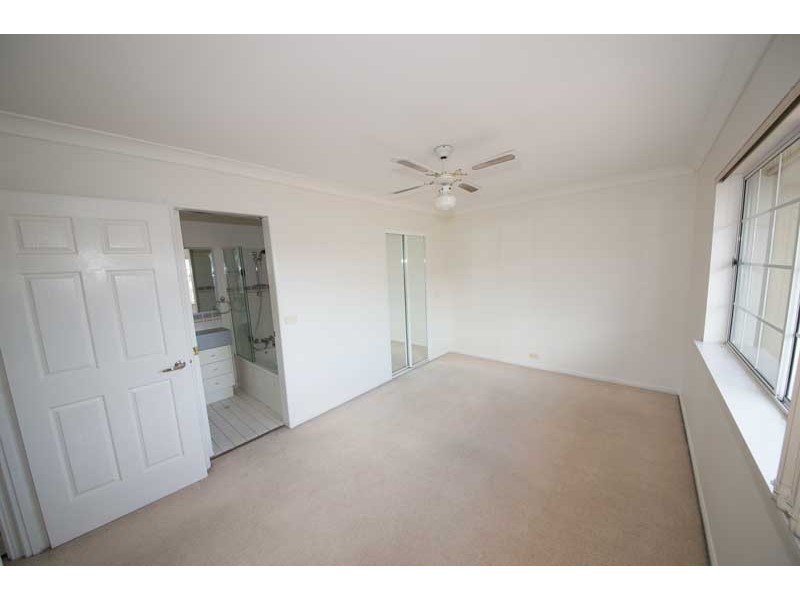 10 Maryvale Street, Toowong QLD 4066