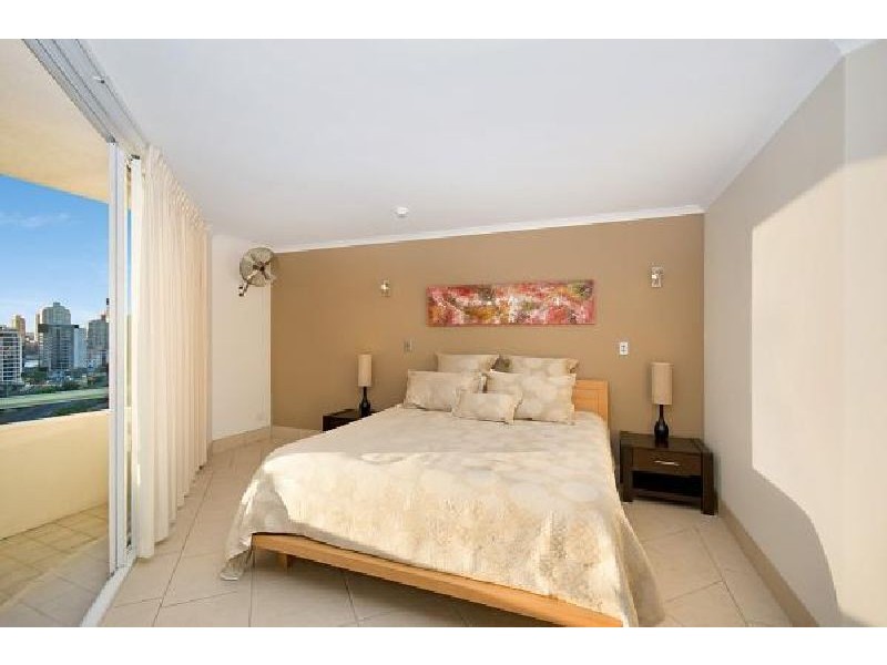 57 Lambert Street, Kangaroo Point QLD 4169