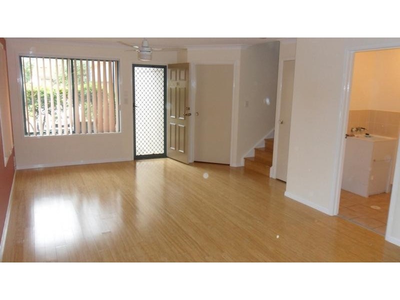 21 Regensberg Close, Varsity Lakes QLD 4227