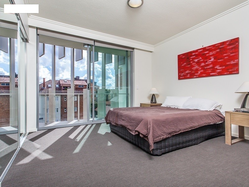 18/75 Barker Street, New Farm QLD 4005