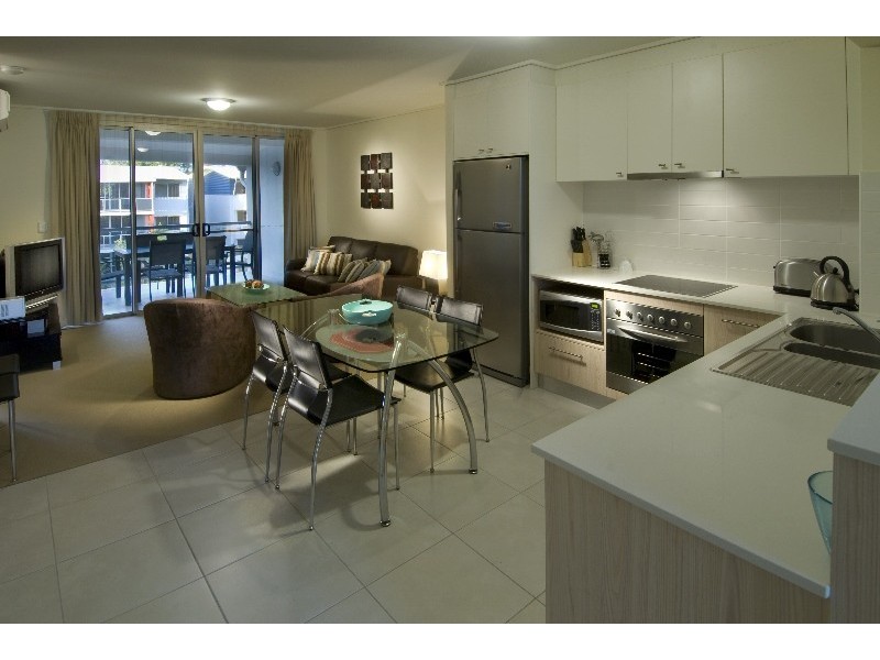 27/68 Pulgul Street, Urangan QLD 4655