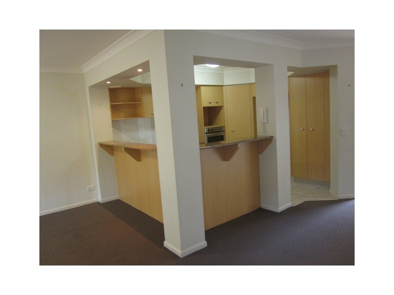 12/480 Christine Avenue, Robina QLD 4226