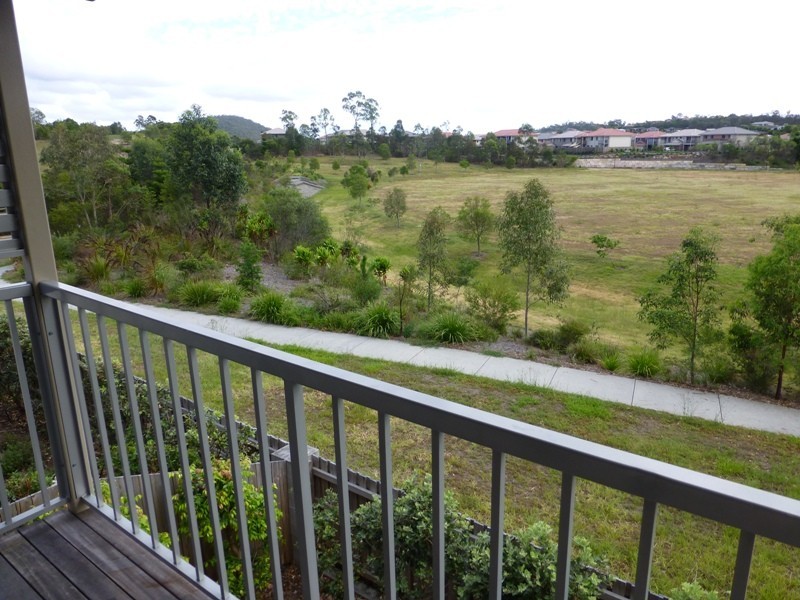 30 Carmarthen Circuit, Pacific Pines QLD 4211