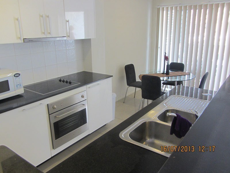 4/80 TENBY STREET, Mount Gravatt QLD 4122