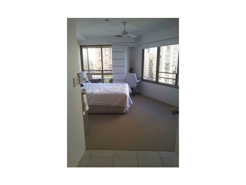 8 Trickett Street, Surfers Paradise QLD 4217