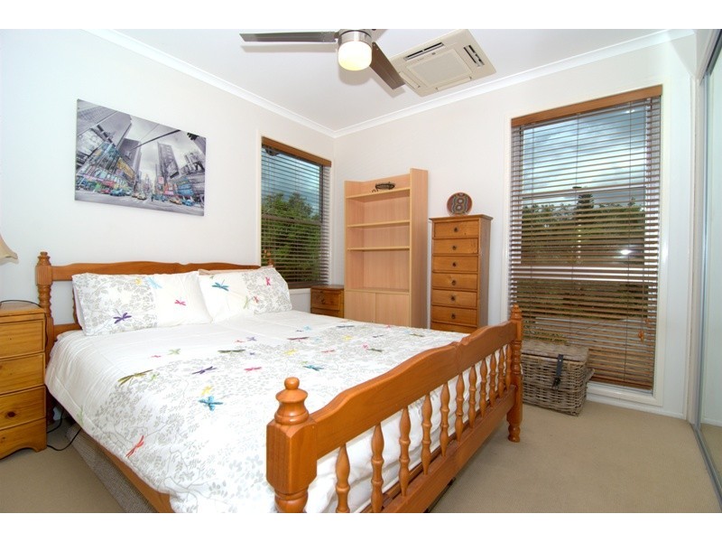 21 Hazelwood Street, Highgate Hill QLD 4101