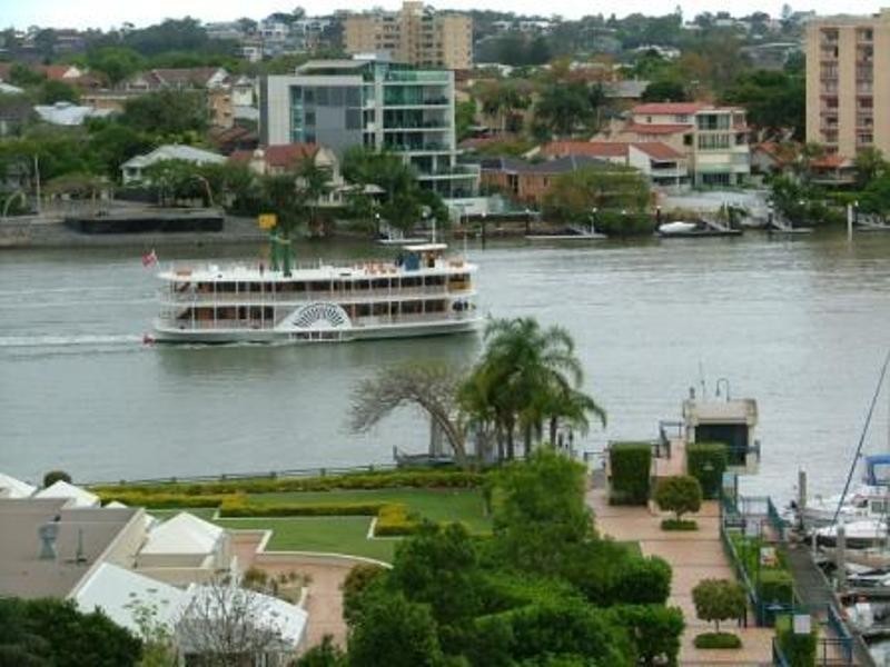 35 Ferry Street, Kangaroo Point QLD 4169