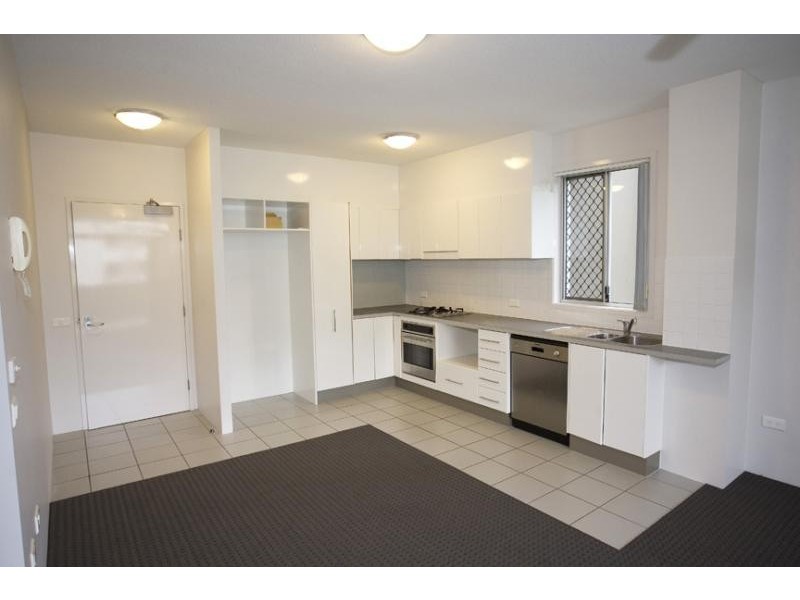 55/2 Campbell St, Toowong QLD 4066