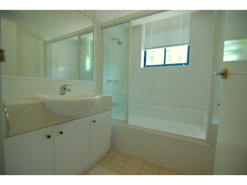 45 Deakin Street, Kangaroo Point QLD 4169