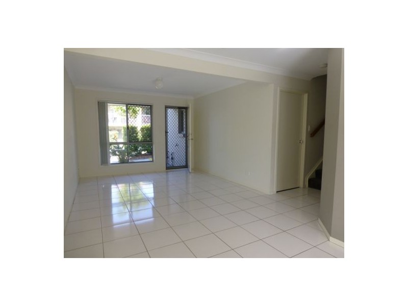 Pacific Pines QLD 4211